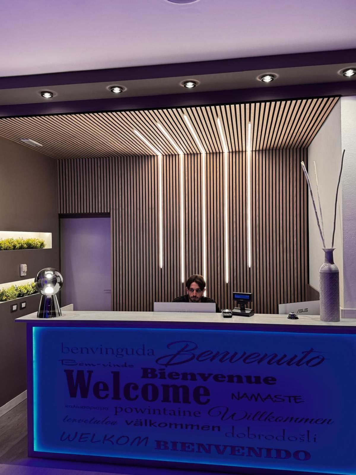Hotel Confidence 3*